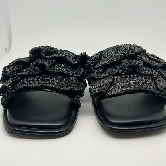 Farm Rio Ruffle Black Crochet Casual Slide Sandals Size 7 - NEW - Picture 4 of 11